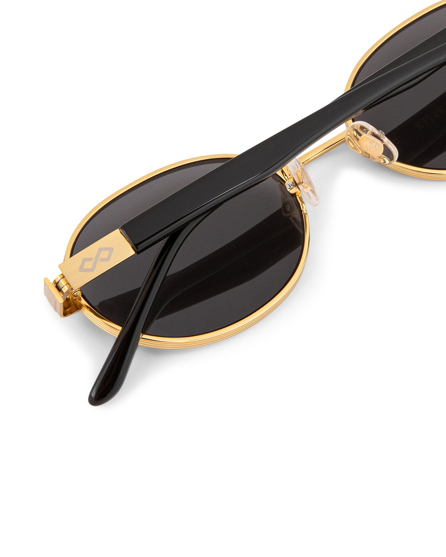 Get Women’s Sunglasses in Gold Colour – Shop Online in USA, UK, Canada & United Arab Emirates
